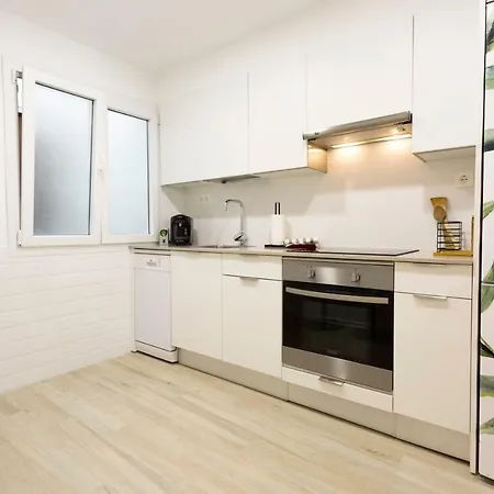 Nagusi By Smiling Apartment